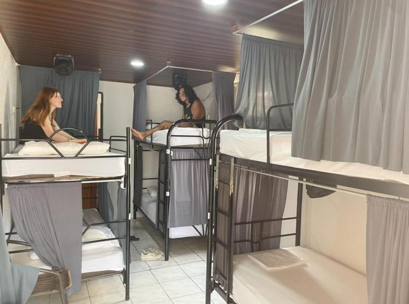 Alpha Arenal Hostel La Fortuna Eksteriør billede